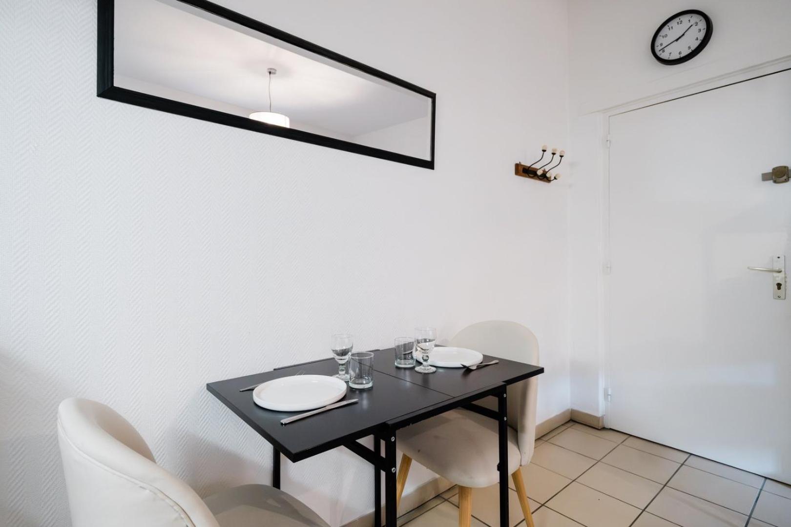 Apartment Calm & Comfort / Near Part-dieu Ail